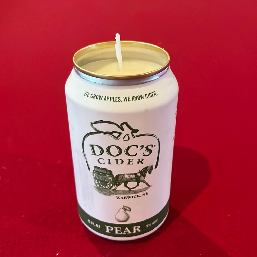 Soy beer can candle